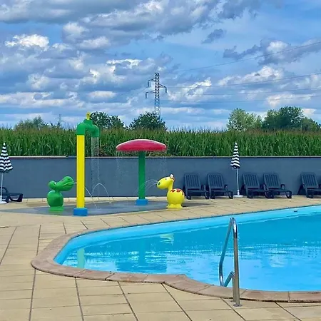 Smart Venezia- Europapark- Rulantica Ca 15min By Interhome * Boofzheim